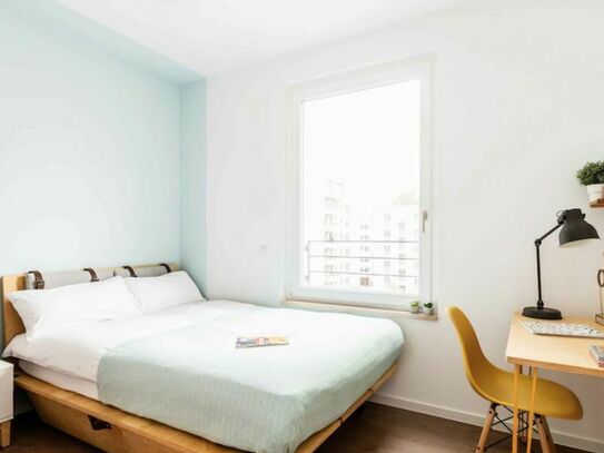Alluring double bedroom in Moabit