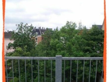 Tolle 3-Zi.-Wohnung mit 2 BALKONEN im gepflegten Wohnambiente in Zwickau-Marienthal zu vermieten!
