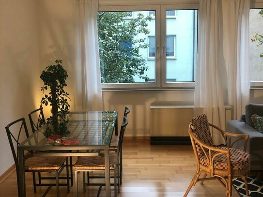 Bright and cozy apartment in a quiet neighbourhood, Essen - Amsterdam Apartments for Rent