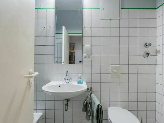 Quiet, tasteful temporary flat in Schöneberg