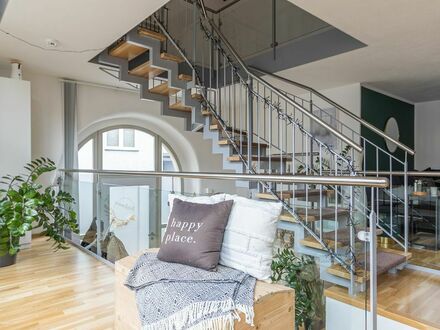 Unique & furnished duplex apartment in renovated listed building