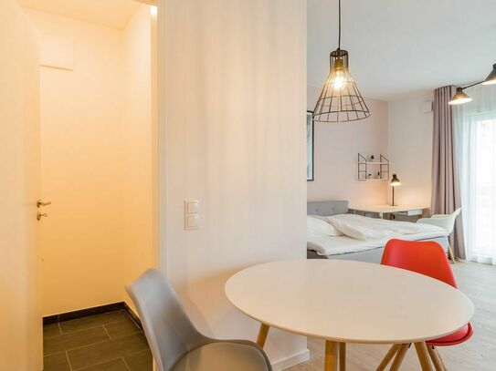 Neat & quiet apartment in Charlottenburg B2