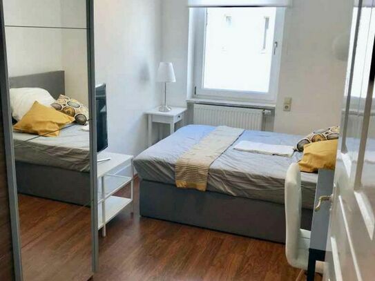 Airy double bedroom in Stuttgart