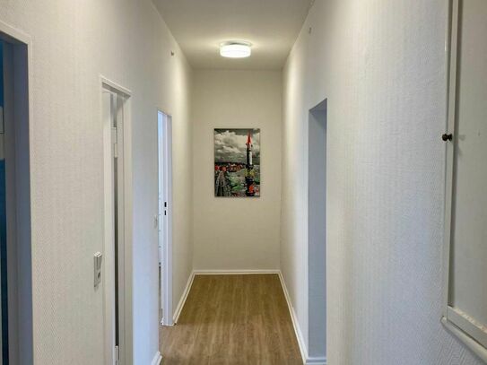 Modern Fully furnished 3 room apartment at Kudamm / Olivaer Platz, 3rd floor, balcony wih park view, Berlin - Amsterdam…