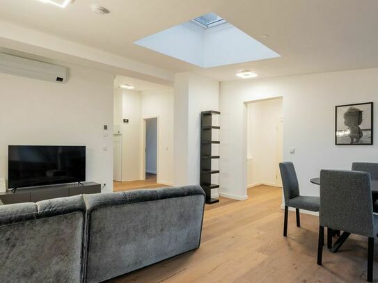 Charming 3-room attic apartment in Berlin-Steglitz, Berlin - Amsterdam Apartments for Rent