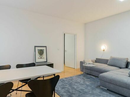 Super central, fully equipped 2-room apartment near Hackesche Höfe in Berlin-Mitte