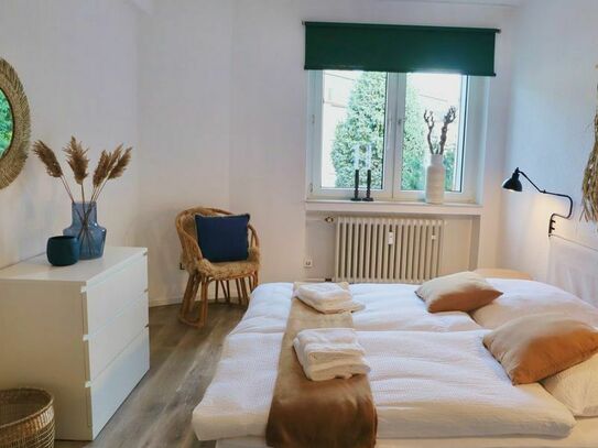 BOHO APARTMENT: balcony + bathtub + Netflix, Essen - Amsterdam Apartments for Rent