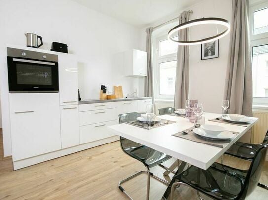 Superior Apartment | 70 QM | 3 ROOM | Central | Kitchen, Neuss - Amsterdam Apartments for Rent