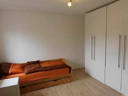 room / short-term rental / Bonn