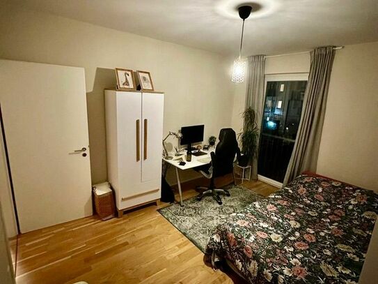 Beautiful and modern 3-room apartment located in Friedrichshain