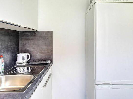Modern & Gemütlich: 1.5-Zi-Wohnung mit neuer Küche & Bad173
