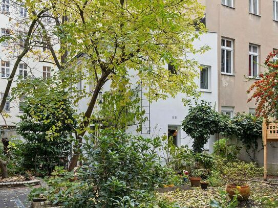 Charming quite studio in a beautiful Berlin Garden House, Berlin - Amsterdam Apartments for Rent