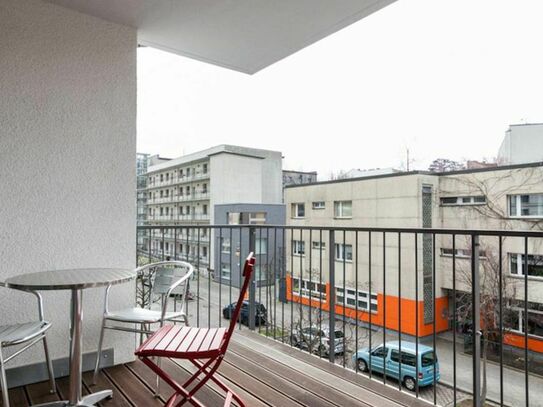 Very cool 3-bedroom apartment close to Moritzplatz metro station