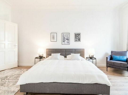 Stunning 2 bedroom apartment with 2 balconies in best location Prenzlauer Berg Berlin