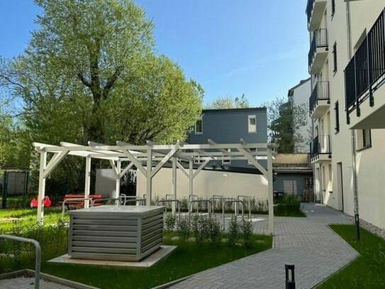 Exklusiver Neubau: Erstvermietung hochmoderner 4-Raum-Wohnung mit zwei Balkonen