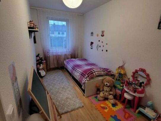 3 Bedroom - Flat - 65m²