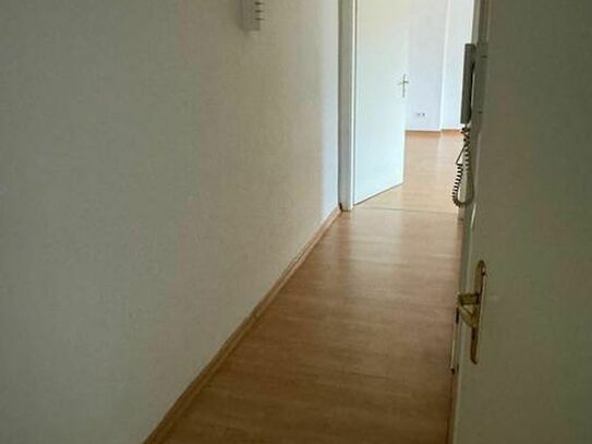 Magdeburg-Wohnen über der Stadt 2-R-Wohnung in MD- Stadtfeld-Ost san. Altbau, DG ca. m² 64 EBK.zu vermieten !
