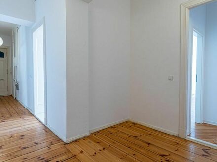 Charming single bedroom in a student flat, in Prenzlauer Berg