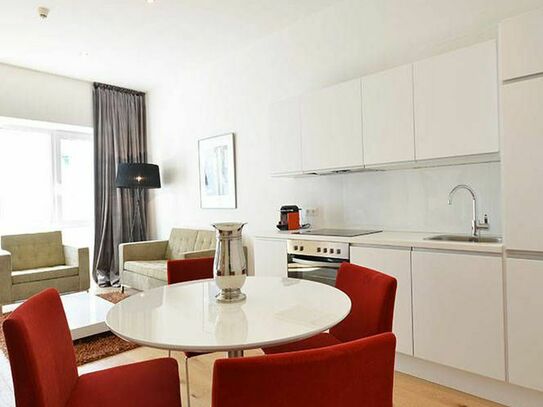 Stylish, sophisticatedly furnished 1-bedroom business apartment in Frankfurt near Kaiserlei bridge
