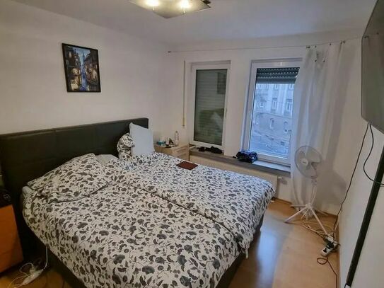 Beautiful bright 2.5 room apartment,75m², central location and furnished in Stuttgart-South