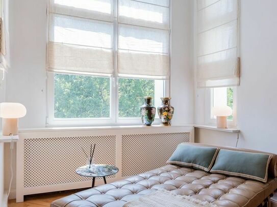 Beautiful 4-room flat in an old building with Asian flair