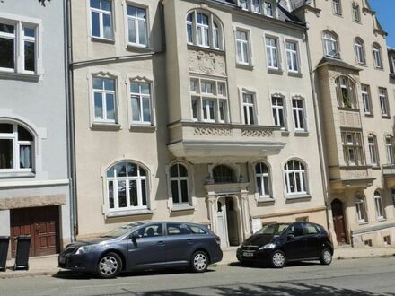 3 Zimmer Dachgeschoßwohnung in Auerbach zu vermieten mit Balkon!
