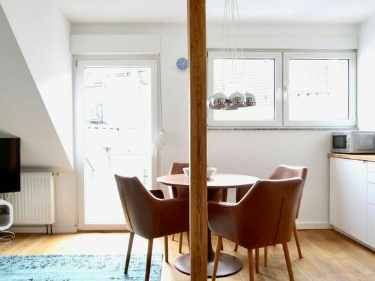 elegantly and modernly furbished apartment at Friesenplatz, Koln - Amsterdam Apartments for Rent
