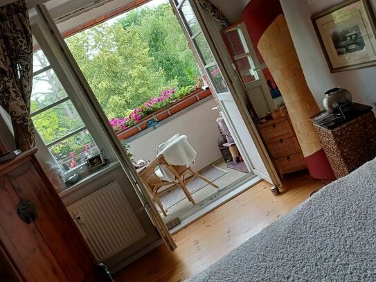 Subtenant for interim rent 25.7.-1.9.24 with 2 cats, Berlin - Amsterdam Apartments for Rent