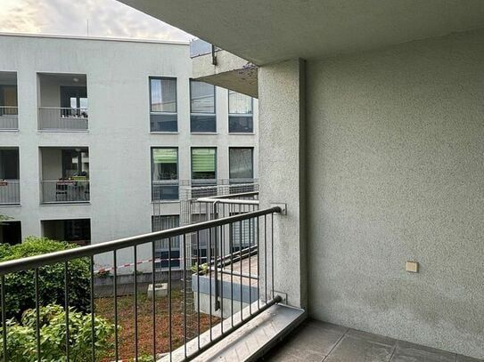 Gut geschnittene Wohnung mit Balkon in Helle Mitte