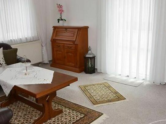 Langenhagen, Timelessly furnished apartment with terrace in a quiet location