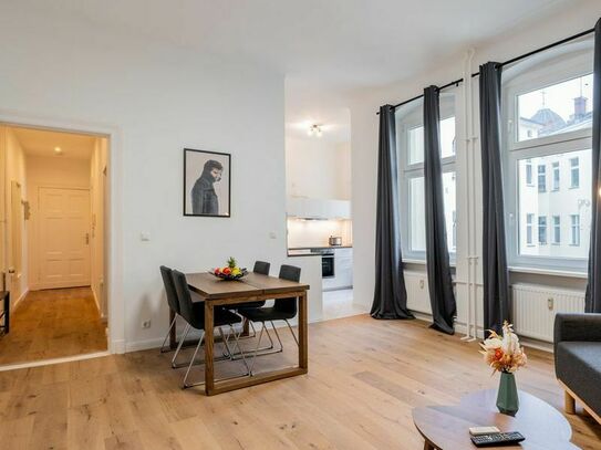 Beautiful old building apartment in the heart of Kreuzberg, Berlin - Amsterdam Apartments for Rent