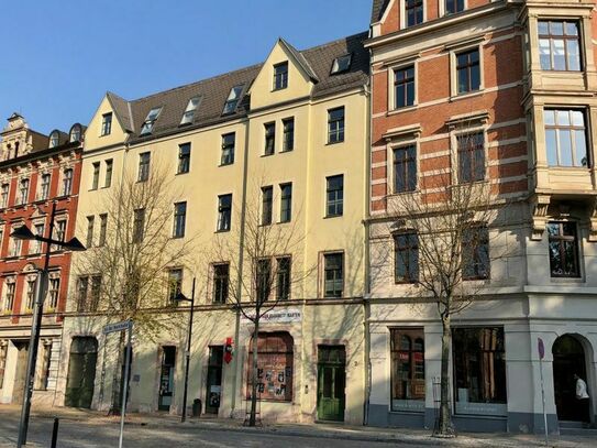 Chemnitz: Ruhige helle 2-Raum-Wohnung in einem sanierten Gründerzeithaus im Zentrum von Chemnitz