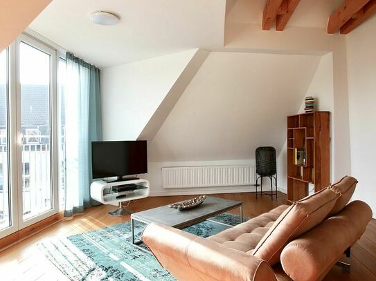 Luxury Design - Penthousewohnung im Belgischen Viertel – zeitwohnen.de