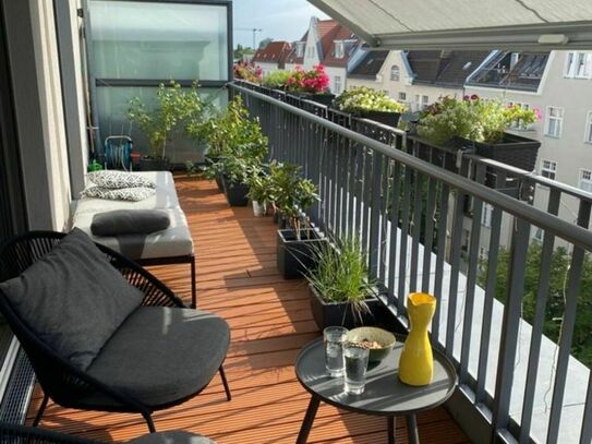 Luxury 3-bedroom penthouse with terraces near the Berlin Exhibition Centre