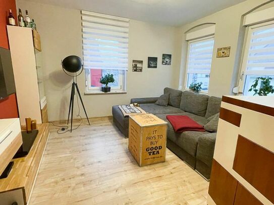 Moderne 2-Raum-Wohnung im Hochparterre zu vermieten