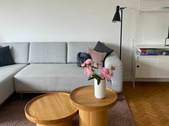In the middle of Ottensen. Stylishly 2-room apartment, fully furnished