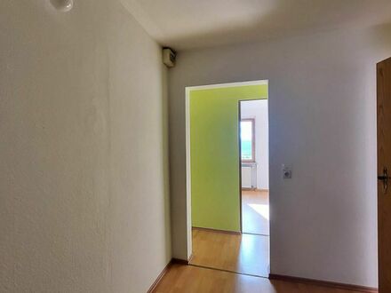 Großzügige 4-Raum-Wohnung in Beierfeld zu vermieten!