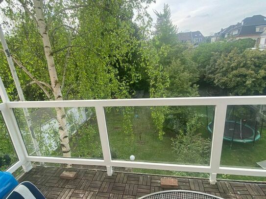 Bright maisonette apartment - directly at the Flora!, Koln - Amsterdam Apartments for Rent