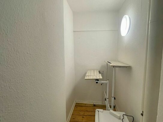 2.5 Rooms Accessible Apartment in Neukölln, near the water: Maybachufer/Landwehr Canal/Reuterkiez