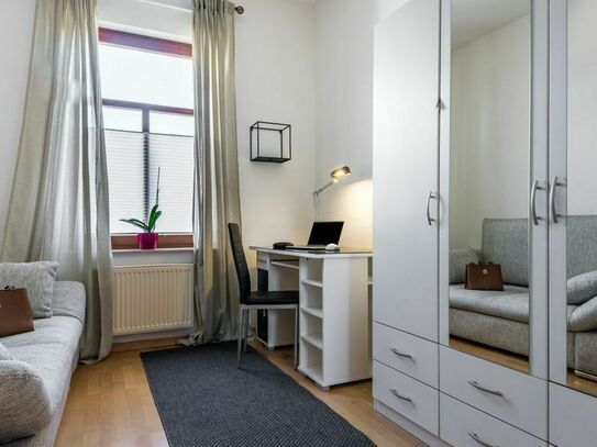 Cultural Heritage Site. Great Location. Modern meets medieval!, Frankfurt - Amsterdam Apartments for Rent