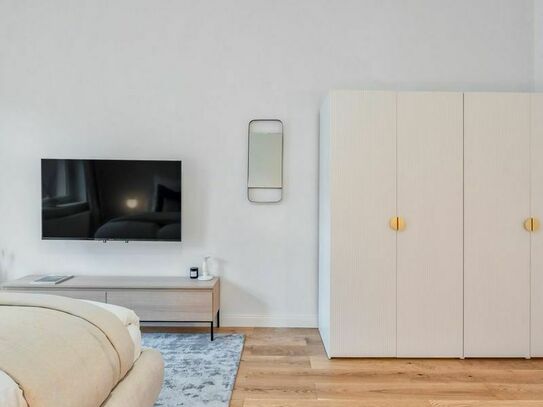 Stylish 1-Bedroom Apartment in Berlin's Wedding District, Berlin - Amsterdam Apartments for Rent