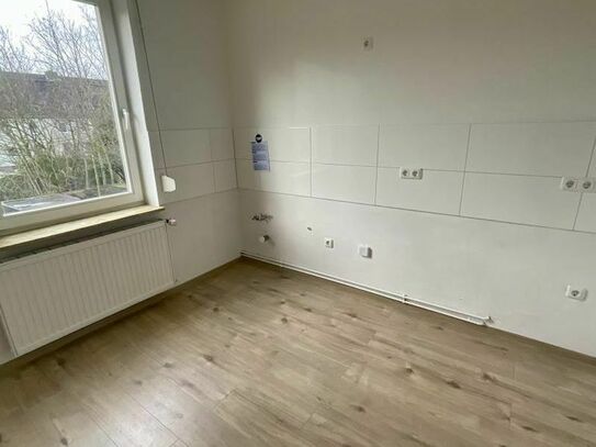 Zentrale modernisierte 3-Zimmer-Wohnung in Fedderwardergroden!