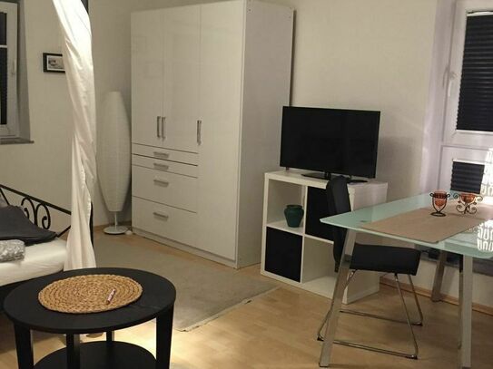 Stylishly furnished apartment in a residential cube in a popular location near EZB