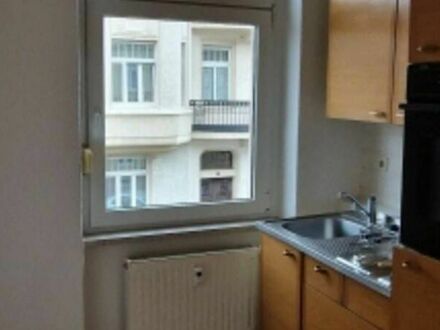 Etagenwohnung in Riesa: Ruhig gelegene Wohnung im Zentrum mit Singleküche