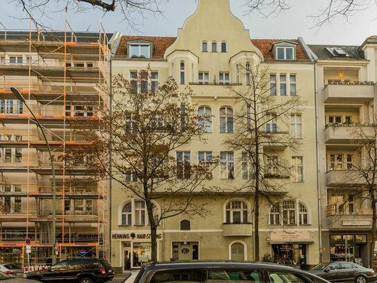 Spacious loft with balcony located in Charlottenburg