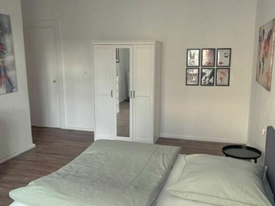 3 bedroom all inclusive furnished Charlottenburg room super close to Ku’damm!!