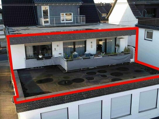 *Moderne Wohnung mitten in Neunkirchen* ideal für Zwei - großer Balkon und offene Wohnküche