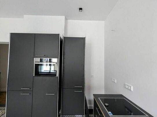 Very nice bright, modern furnished 3-room old building apartment in Lehel.