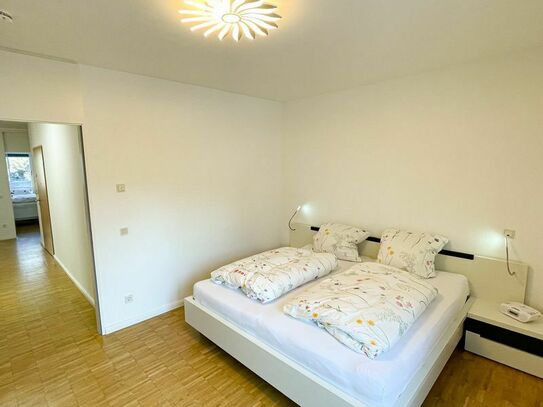 Modern Designer Flat with Panoramic Balcony in your own Residential Park next to Hamburg Zoo in Eimsbüttel + undergroun…