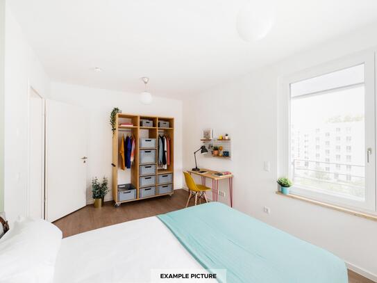 Great-looking double bedroom in Moabit